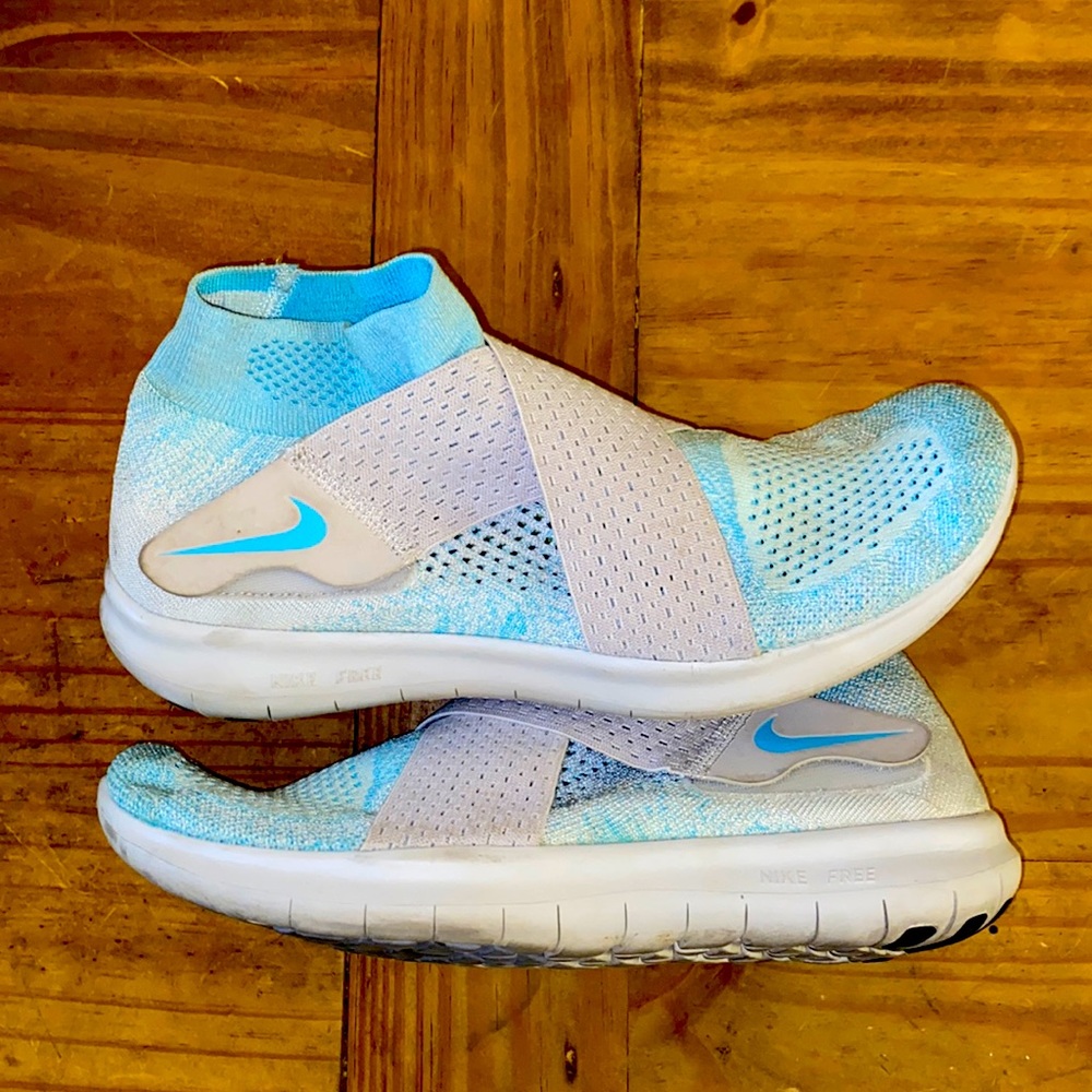 woman’s running shoes